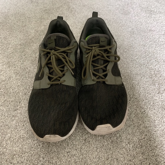 Men’s shoes - Picture 2 of 2